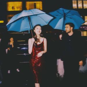 竹内纱里奈被邻居侵犯
